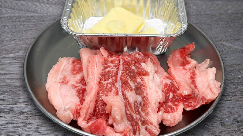 国産牛ガリバタカルビ